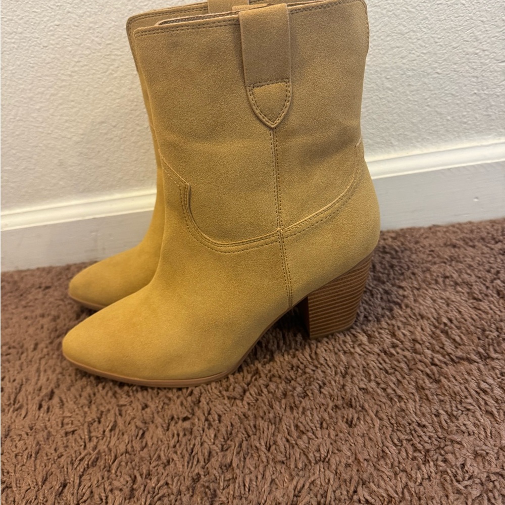 MIA MARNIE TAN FAUX SUEDE WESTERN BOOTIES BOOTS SIZE 9 10 NEW - Picture 4 of 9